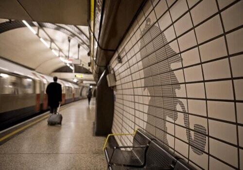 [南京婚姻外遇调查]南京寻人找人公司_找人找车寻车成功付费